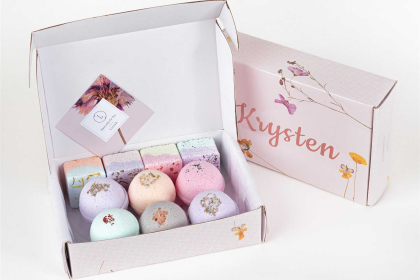 Natural Bath Bombs and Shower Steamers Gift Set - for anyone that like to Bath and Shower Natural Bath Bombs and Shower Steamers Gift Set - for anyone that like to Bath and Shower