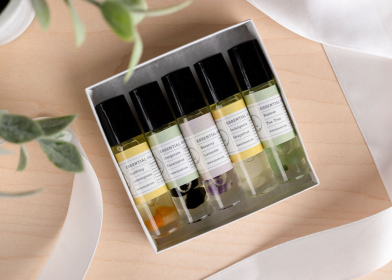 Essential Oils Roll-On with Crystals - set of 5 Essential Oils Roll-On with Crystals - set of 5